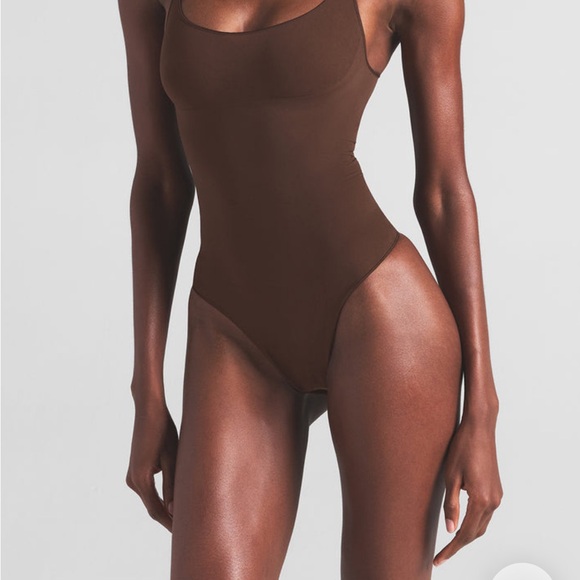SKIMS fits everybody cami bodysuit cocoa large - Picture 6 of 6